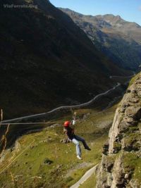 Ferrata_Grimentz_Tyrolienne2.jpg