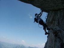 Via-Ferrata-Moleson-6-Surplomb2.jpg