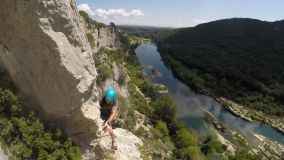 Gorges-du-gardon_v-ferrata_fr_10.jpg